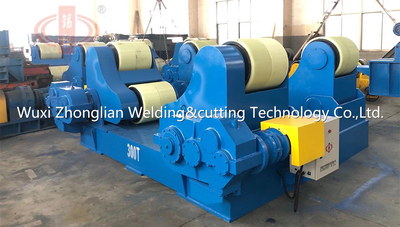 300T自调式滚轮架